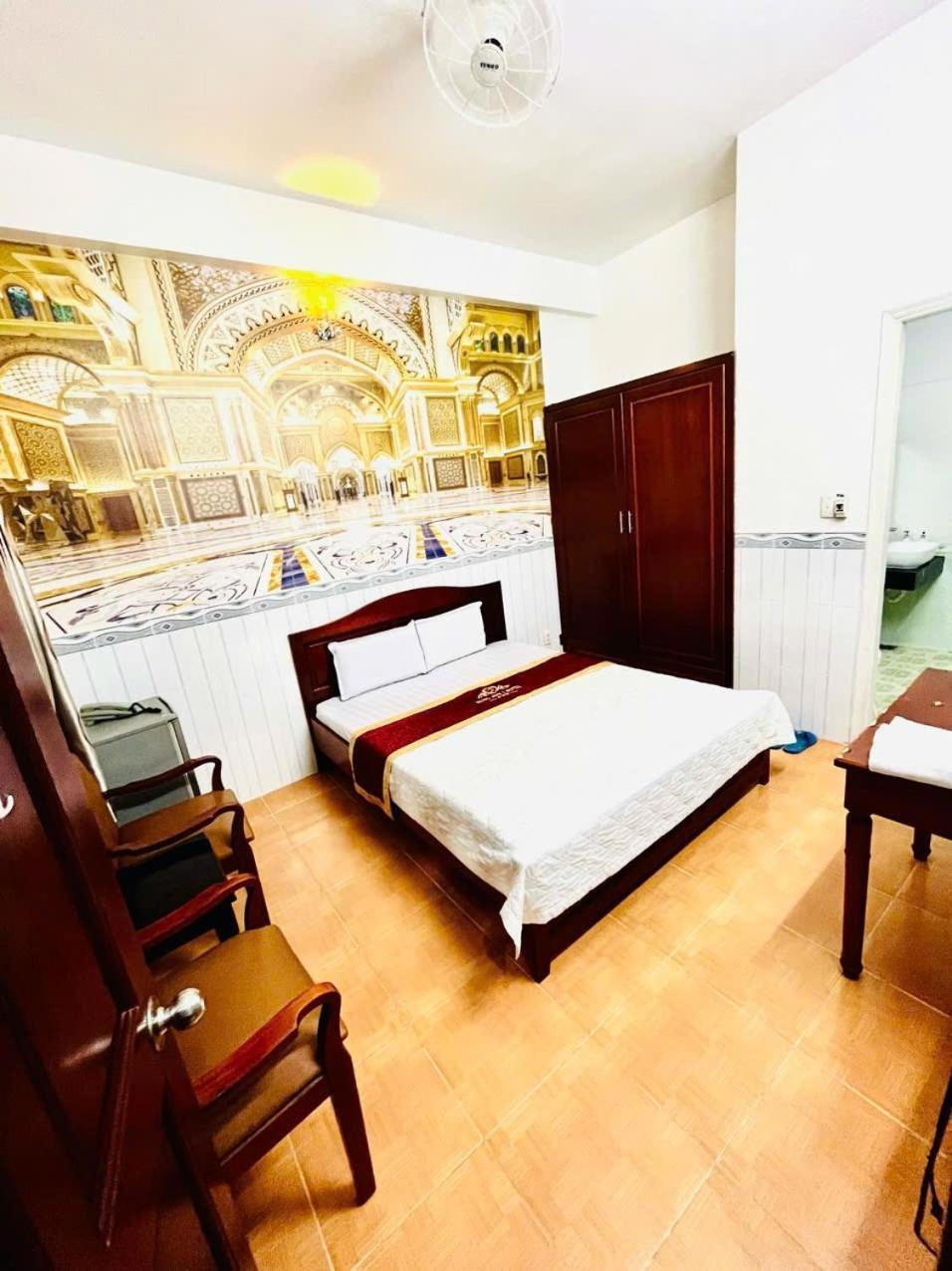 Hung Anh Hotel Ho Şi Min Exterior foto